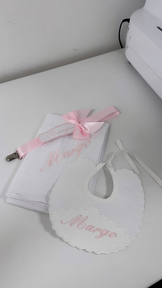 Bib/ Muslin & Dummy clip